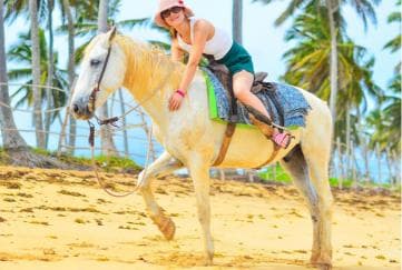 Punta Cana: Macao Beach & Forest Horseback Riding Tour â Guided tour and outdoor activity